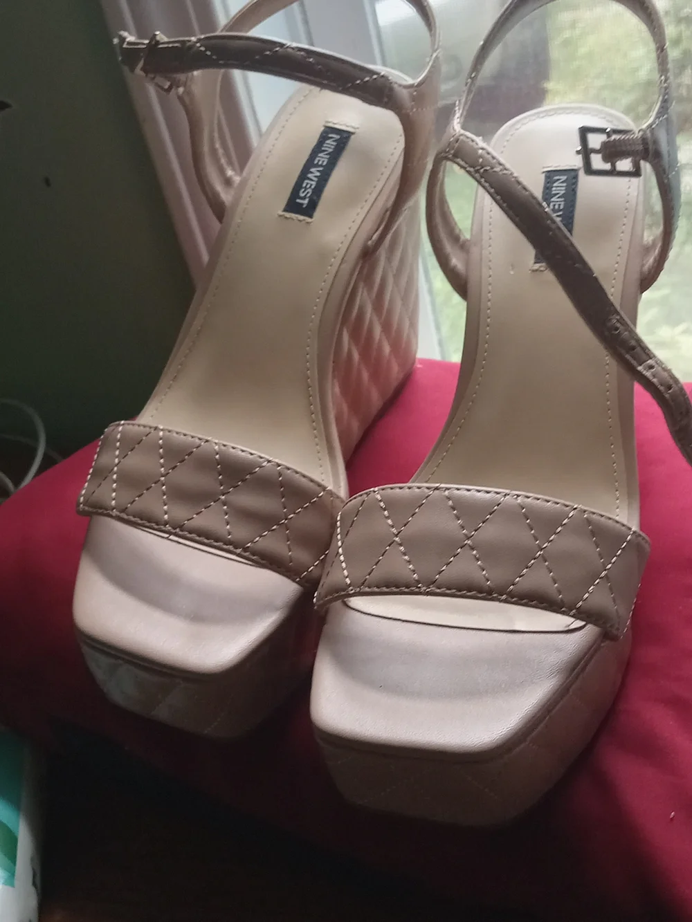 Nine West chic quilted